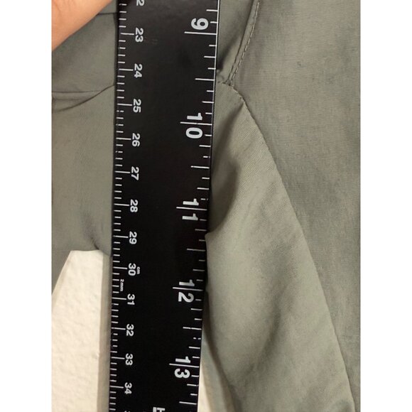 REI UPF 50 Women's Convertible‎ Cargo Hiking Pants Size 16 T Army Green Shorts - Picture 11 of 12